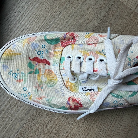 Vans RARE Little Mermaid Print - Picture 6 of 9